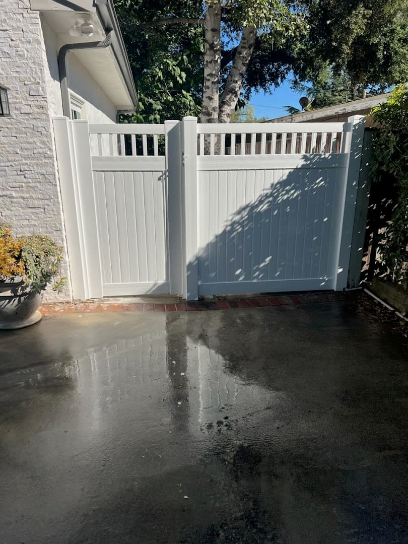 Vinyl Land Fencing image 3