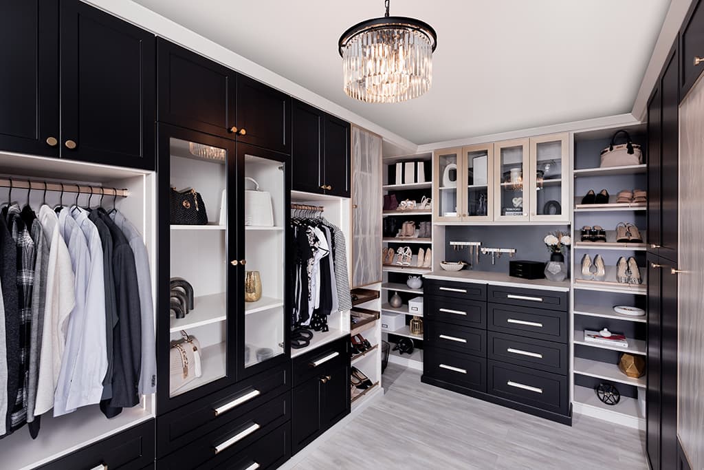 Elegant Closets image 1